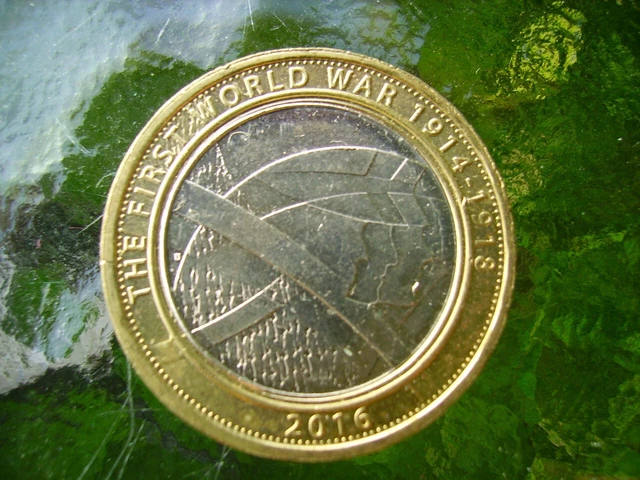 2016 WW1 Army £2 coin, circulated but in very good condition