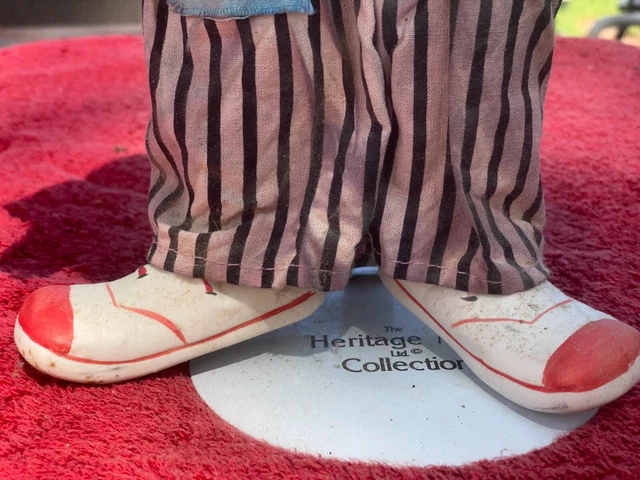 The Heritage Mint Ltd 16" Porcelain Hobo Clown 1989 Happiness &Love Collection 2