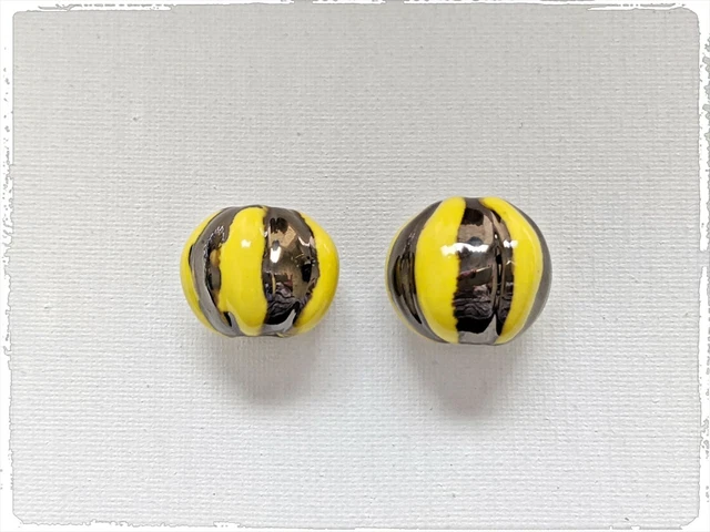 KAZURI MACRAME BEADS - round - yellow & brown with carved pattern