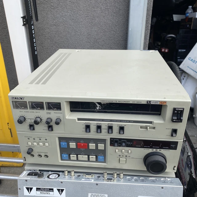 Sony VO-9850 U-Matic SP (For Parts)
