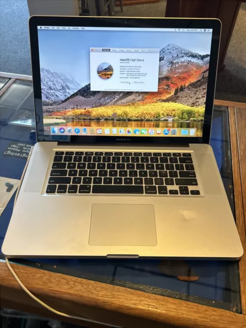 Apple MacBook Pro 15" A1286 2011 Core i7 2.20GHz 16gb RAM 500GB SSD