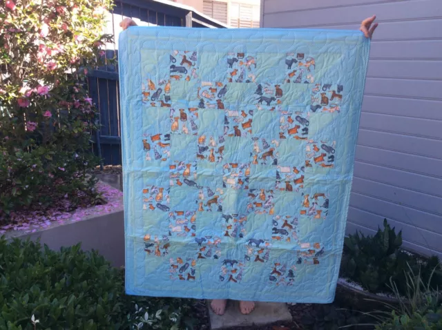 Handmade patchwork quilt. Kids/baby quilt.  Puppies (#192)