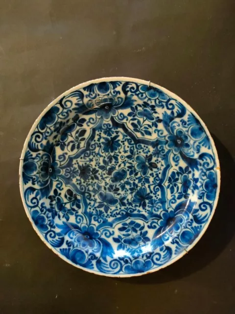 assiette delft XVIII éme