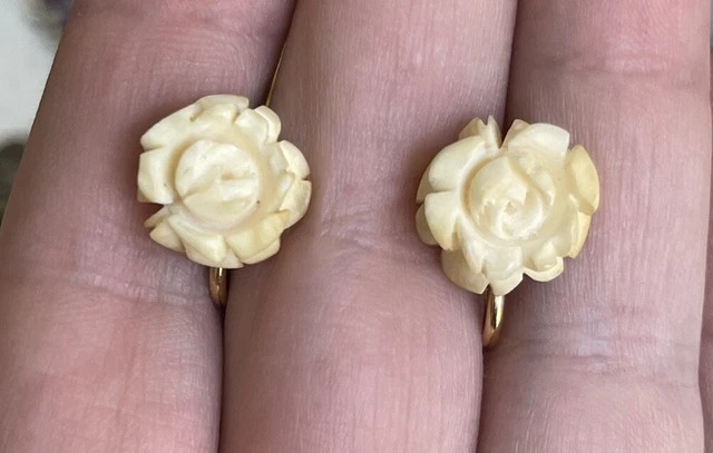 Vintage Signed Van Dell Gold Filled Flower Screw Back Earrings