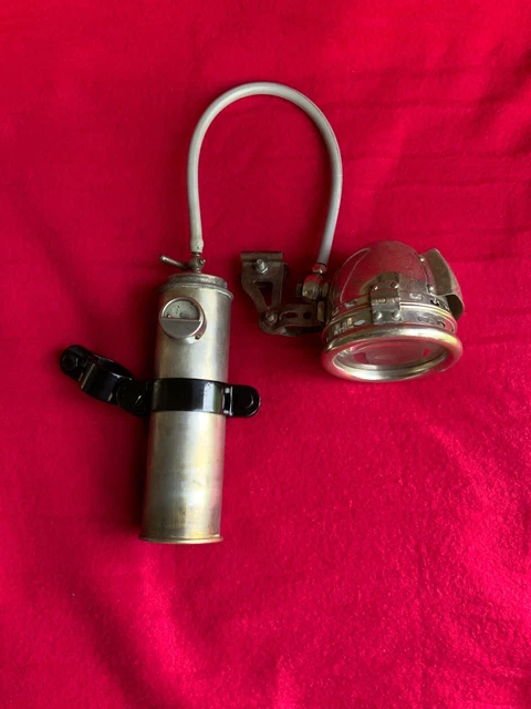 Phare Moto Acétylène Luxor Motorcycle acetylene lamp Luxor Motorrad