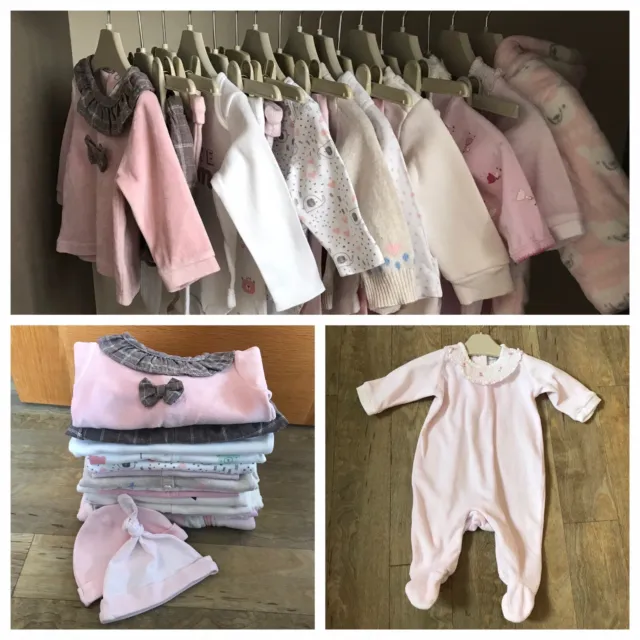 Pacchetto vestiti per bambine età 0-3 mesi ottime condizioni.