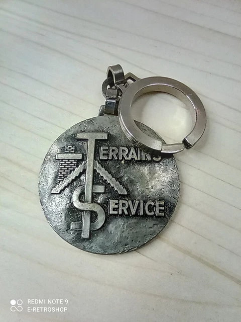 PORTE CLÉ ANCIEN vintage année 60-70 pvc ourson bonbon porte clef