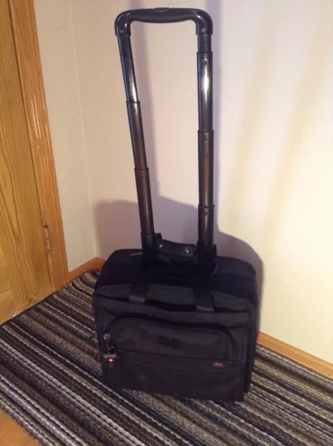 Tumi 26120DH Alpha Black Ballistic Nylon  Carry-On Computer laptop Organizer Bag