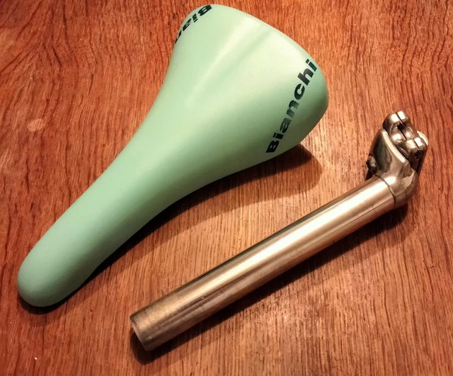 ANCIENNE SELLE DE velo en cuir LE PEARL EUR 37,00 - FR
