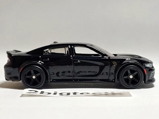 Modèle réduit de voiture moulé sous pression Dodge Charger RT 1969 à l'échelle 1:18 - STK Model Car