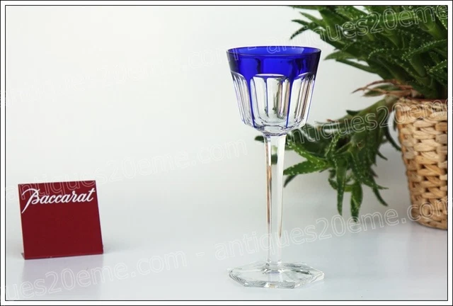 Verre à vin du Rhin en cristal de Baccarat modèle Harcourt bleu - Roemer glass A