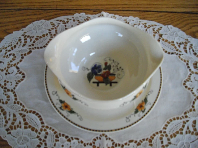Vintage Syracuse China Old Ivory CHIQUITA Gravy / Sauce Boat w/ Underplate ~