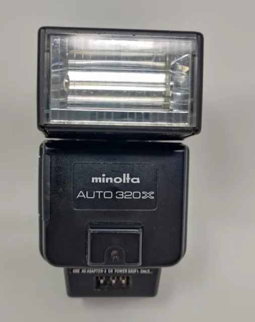 Minolta Auto 320X Flash - Battery Corrosion