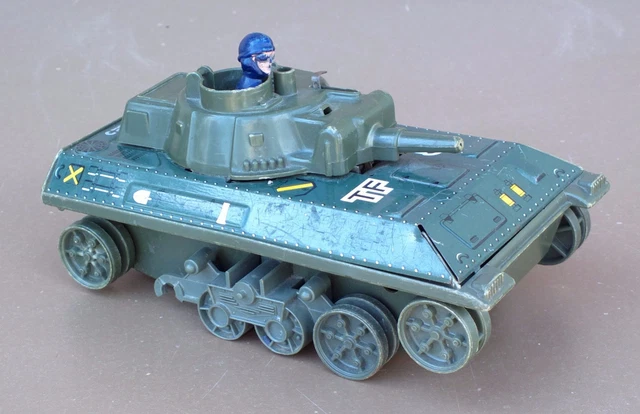 TANK JOUSTRA ANCIEN jouet à clé FONCTIONNE PAS à restaurer pour pièces old toy EUR 13,00 - FR
