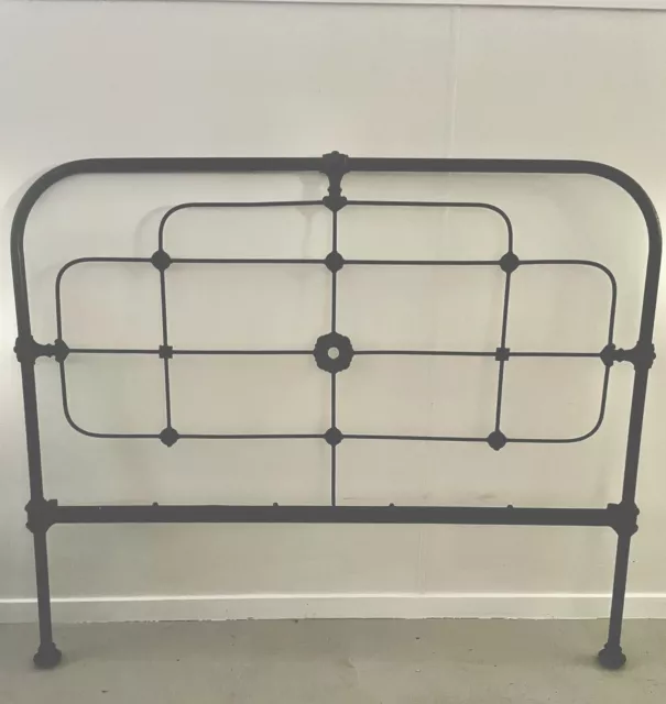 antique cast iron beds