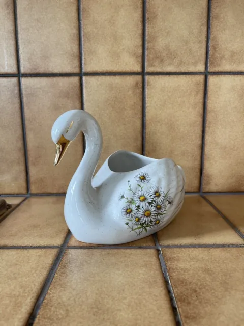 Swan Vase With Daisys And Gold Features Decorative By Kernel Cornwall Vintage