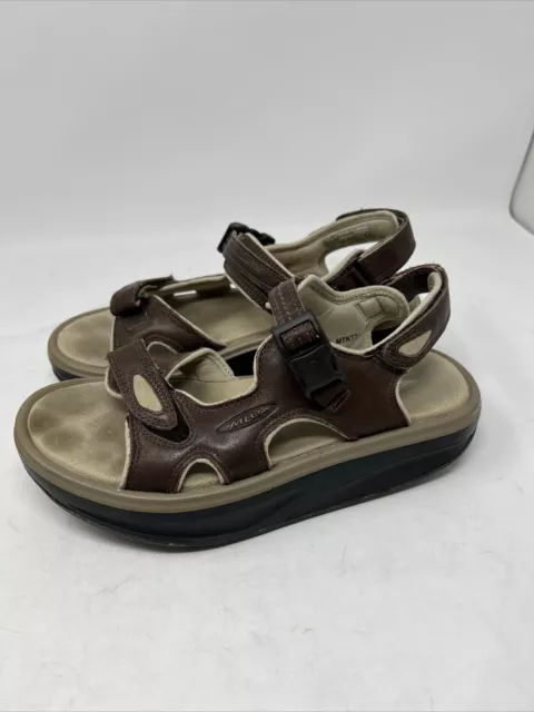 MBT Kisumu Mens Toning Rocker Brown Leather Sandals Size: US 8.5 #400201-01 EUC! MBT Kisumu Mens Toning Rocker Brown Leather Sandals Size: US 8.5 #400201-01 EUC!