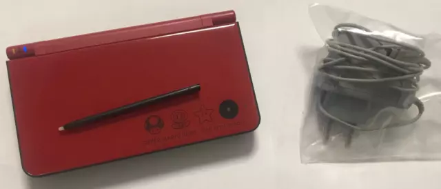 Console Nintendo DSi XL Rouge Edition Super Mario Bros 25th Anniversary