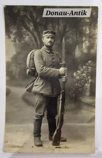 Foto PK Portrait München 1.WK Feldgrau Ausrüstung Bajonett Gewehr Sturmgepäck