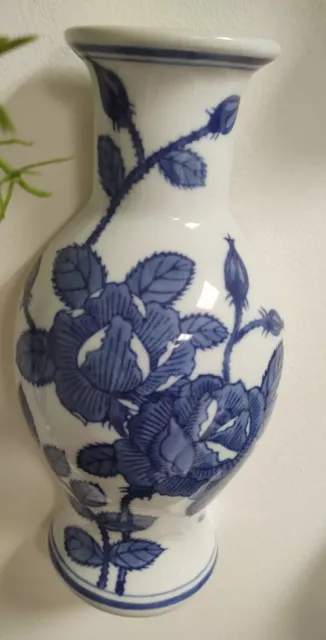 Porcelain Blue & White Wall Pocket Vase Wall Decoration