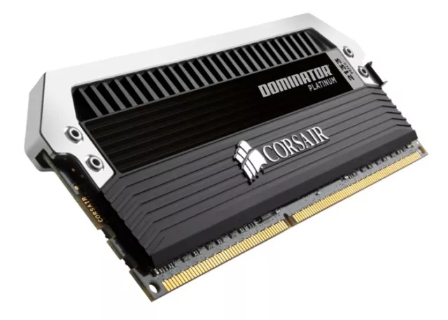 Corsair Dominator Platinum Memoria RAM da 8 GB (2 x 4gb) DDR3, 2133 MHz 3