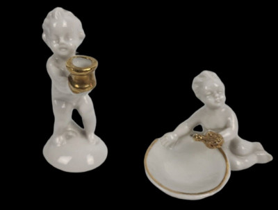 S133 STATUINA PICCOLA SCULTURA PORCELLANA CAPODIMONTE PUTTO PUTTINO BIANCO ORO 