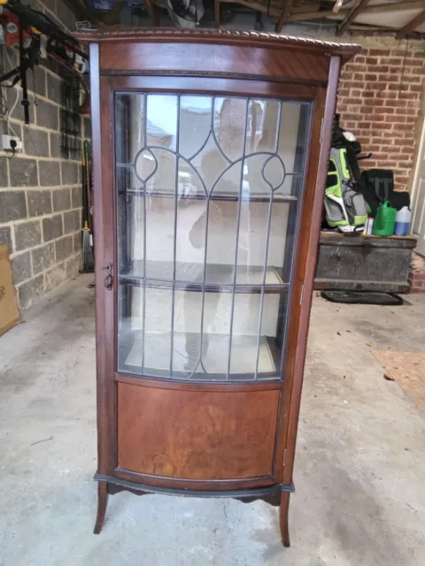 Mahogany Lockable Antique Glass Cabinet