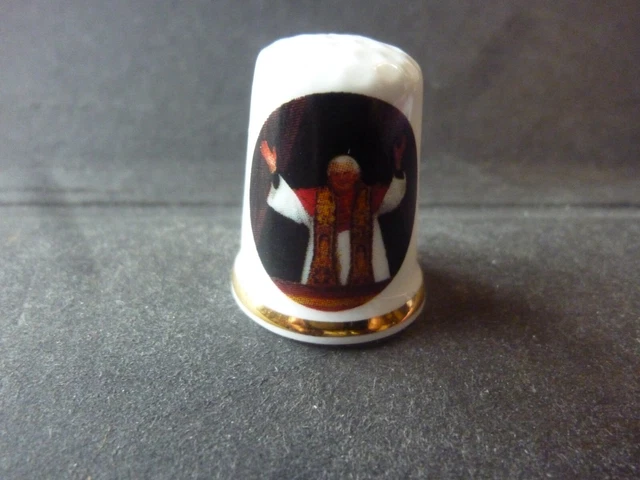 DÉ À COUDRE de collection en porcelaine de paysages et d'un moulin