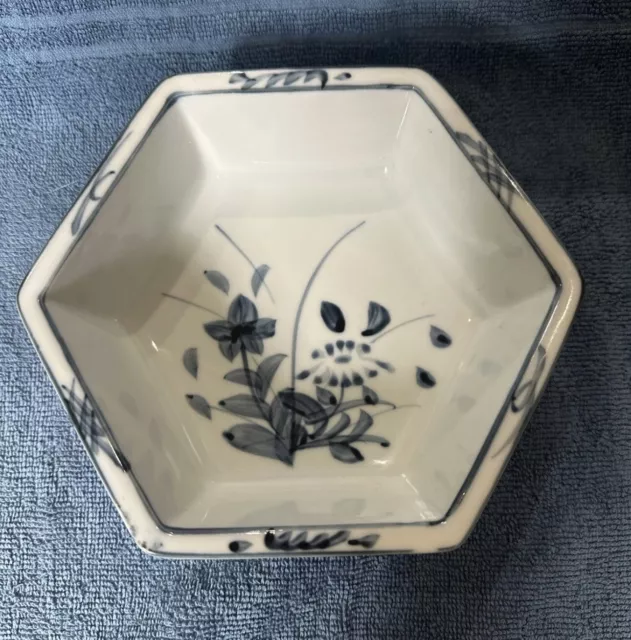 Vintage Collectible  Porcelain Bowl  Hand Made  from Japan. $10