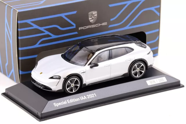 Porsche Taycan Turbo S miniature à friction
