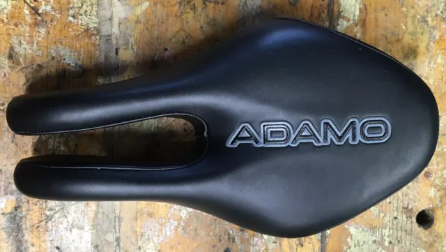 ISM Adamo Gel "TIME TRIAL" Saddle Ti Rails PRETTY