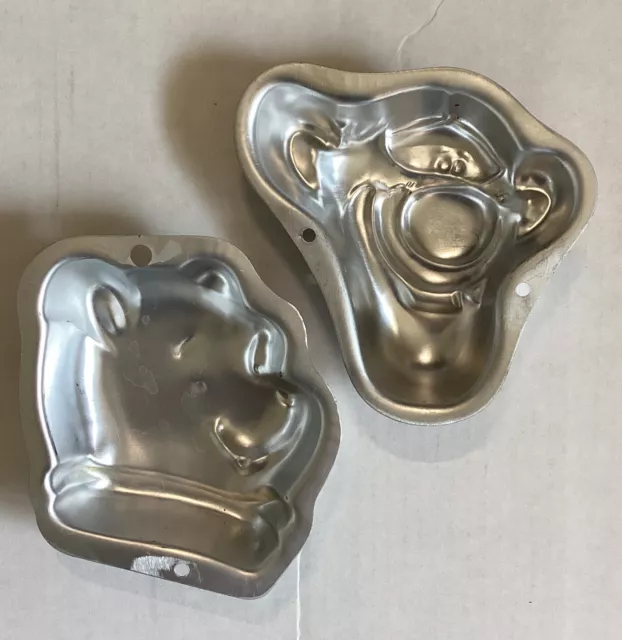 2 WINNIE THE POOH DISNEY Cake  Molds Aluminum Baking Pan, Small