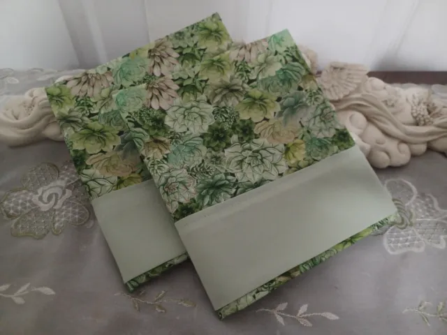 Country Cottage Set Of 2 Garden Of Sage Green Flowers Pillowcases - Brand New
