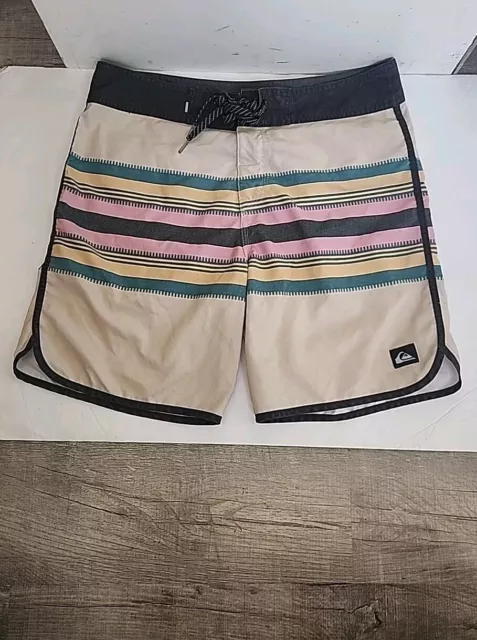 Quiksilver Board Shorts Mens 32 Beige Swim Trunks Striped Colorblock Linerless