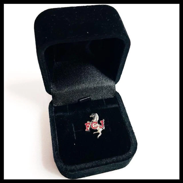 Ferrari Club of Japan Member Pin Badge Prancing Horse FCJ