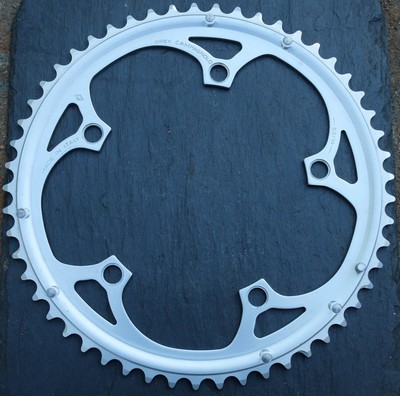 Campagnolo PLATEAU SPECIALITES T.A 38 DENTS ENTRAXE 110 ADAPTABLE COMPACT CAMPAGNOLO NEUF Campagnolo PLATEAU SPECIALITES T.A 38 DENTS ENTRAXE 110 ADAPTABLE COMPACT CAMPAGNOLO NEUF