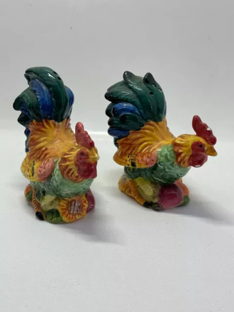 Rooster Salt and Pepper Shakers Sunflower Accents Cottage Core Country Vintage