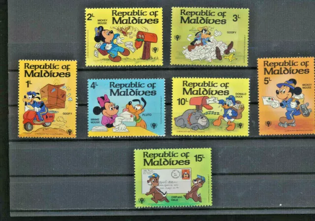 Maldives Disney MailDelivery Set#826 - 832 MintNH 1979 Set of 7  Mickey, Goofy,