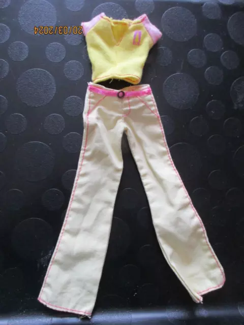 Barbie Doll Outfit (2254)