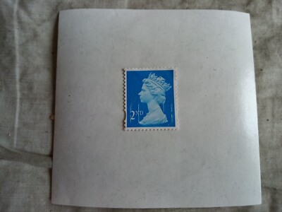 ritratto con rose blu decoupage carta di Mary Macbean 