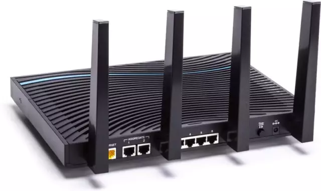 Netgear R8500 Nighthawk 5300 Mbps X8 Tri-band High Speed Gigabit Wireless Router