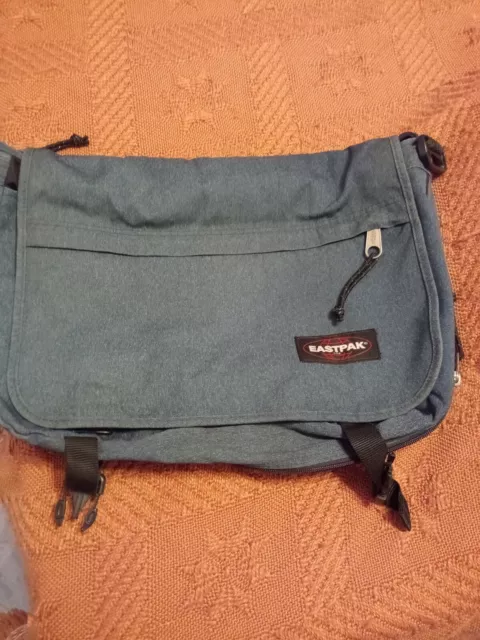 zaino tracolla uomo eastpak