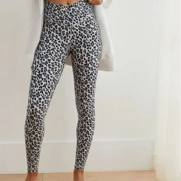 OFFLINE Leopard High Waisted Legging