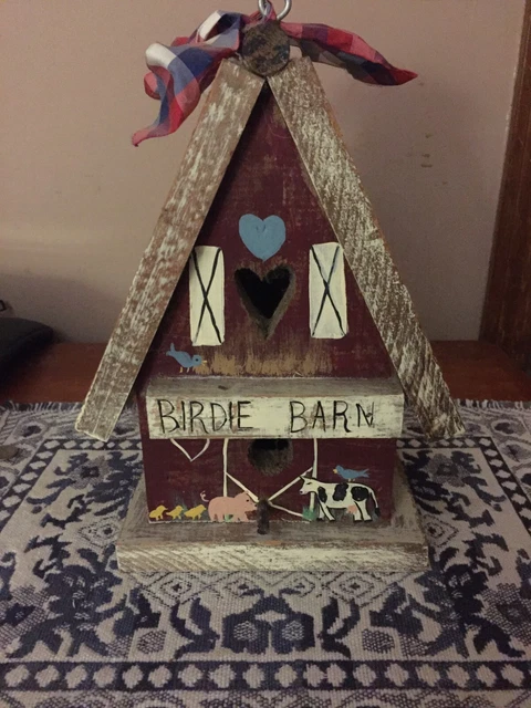 Birdhouse "Birdie Barn" wooden 12" x 8" x 6" pre-owned