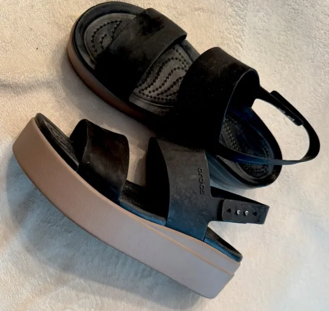 Crocs LiteRide Brooklyn Low Wedge Platform Sandals Women's Size 8 Black