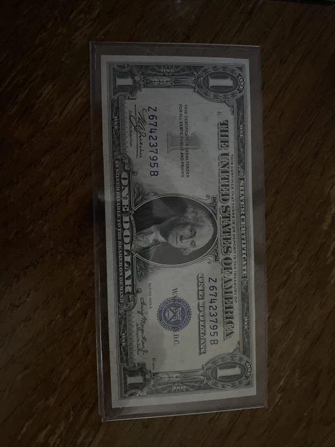 old blue seal 1935A silver certificate one dollar bill very good condition