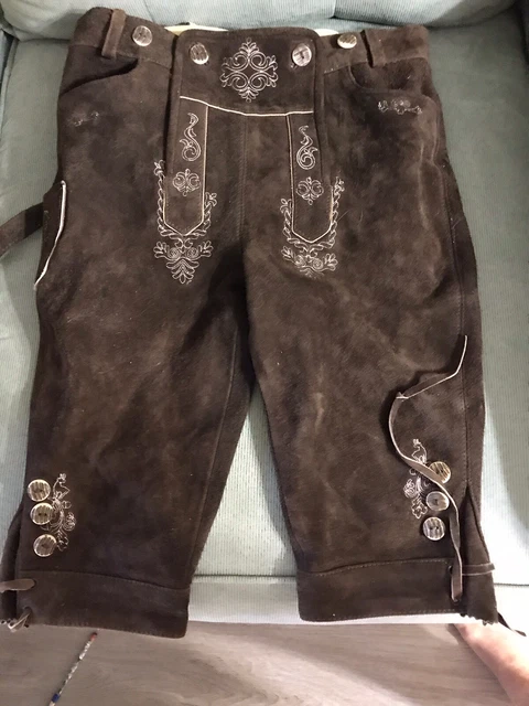 Boys Quality Lederhosen Size 6/8 plus tradional shirt