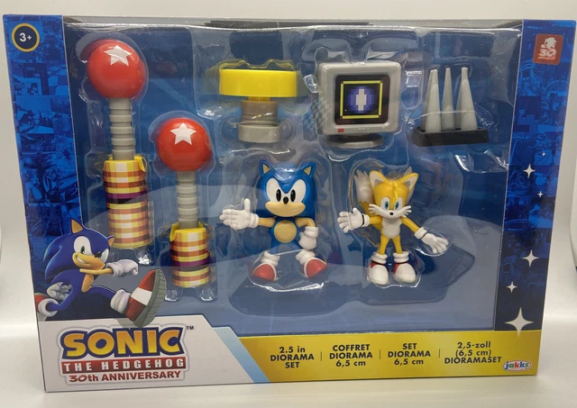 SONIC THE HEDGEHOG Sonic And Tails Diorama Set Regalo 30° Anniversario ...