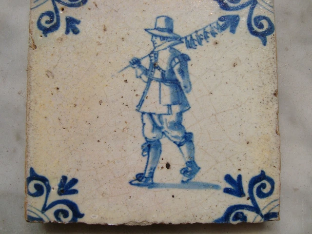 rare  17th century delft handpainted dutch delftware tile ,rat catcher 3