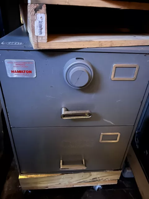 Mosler Diebold 5 drawer RED label file safe 600 lbs